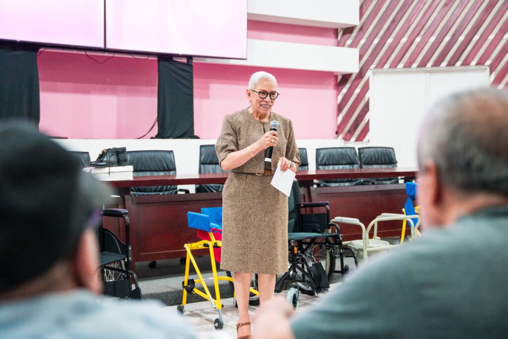 526461860_1075402271349380_8842797204489626123_n-1024x683 DIF Nayarit Entrega Apoyos de Movilidad Personas con Discapacidad