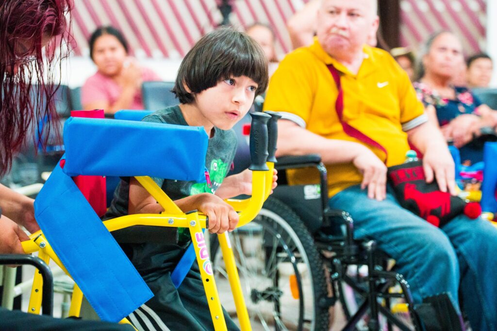 526545209_1075402111349396_6675865110690240167_n-1024x683 DIF Nayarit Entrega Apoyos de Movilidad Personas con Discapacidad