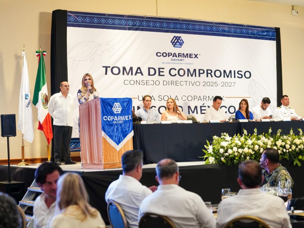 528602350_1151752640321242_896661974331990729_n-1024x768 Toma de Protesta del Nuevo Consejo Directivo de COPARMEX Riviera Nayarit