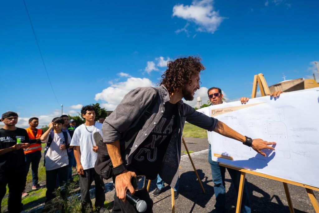 550781061_1189635826532923_6231385372230604959_n-1024x682 Jóvenes Nayaritas Diseñan su Propio Skatepark