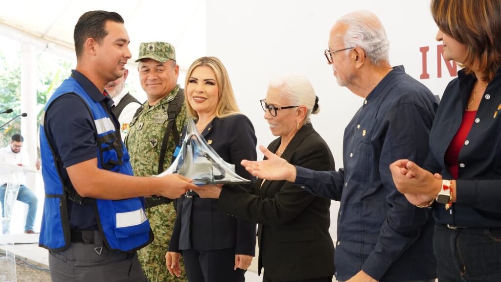 582548249_1239728068190365_147375177297419393_n-1024x576 Inauguran el CRUM en la Capital del Estado