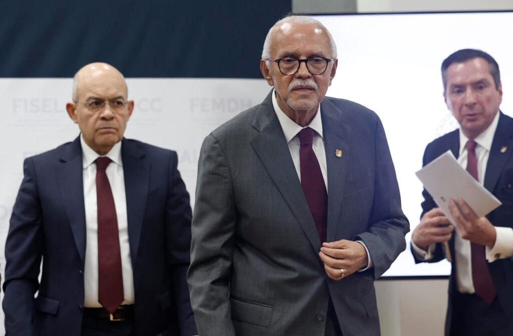 Petronilo2-1024x670 Fiscal de Nayarit Petronilo Díaz Ponce Dejará el Cargo en un Mes