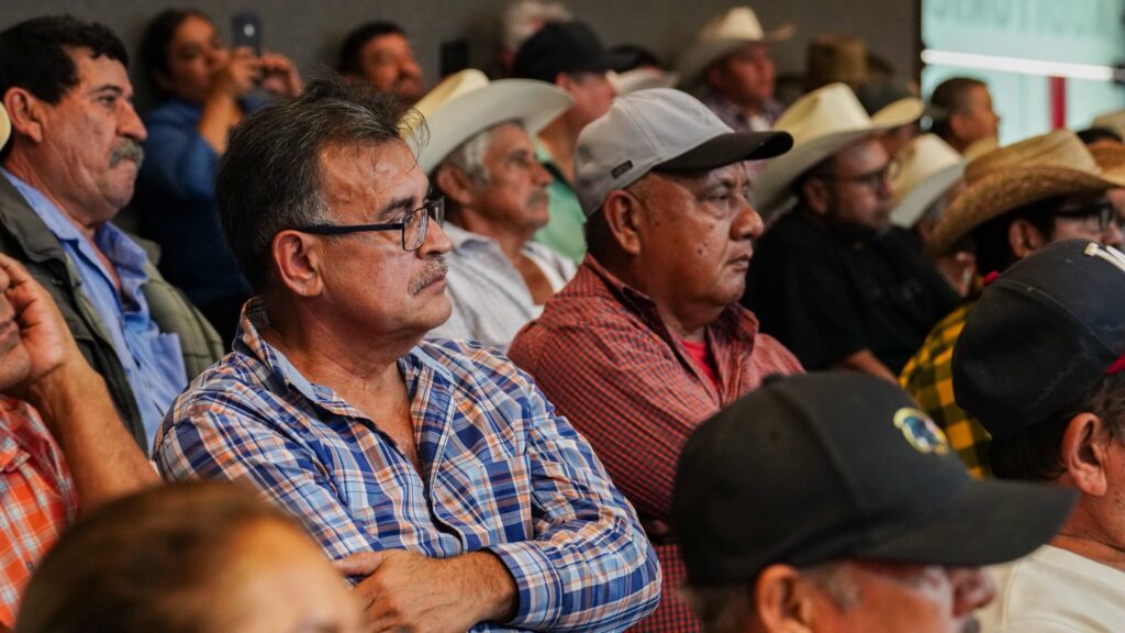 593543567_1254831003346738_1968444597895839748_n-1024x576 Representantes del Sector Agrícola se Reunieron con la Secretaria de Gobierno