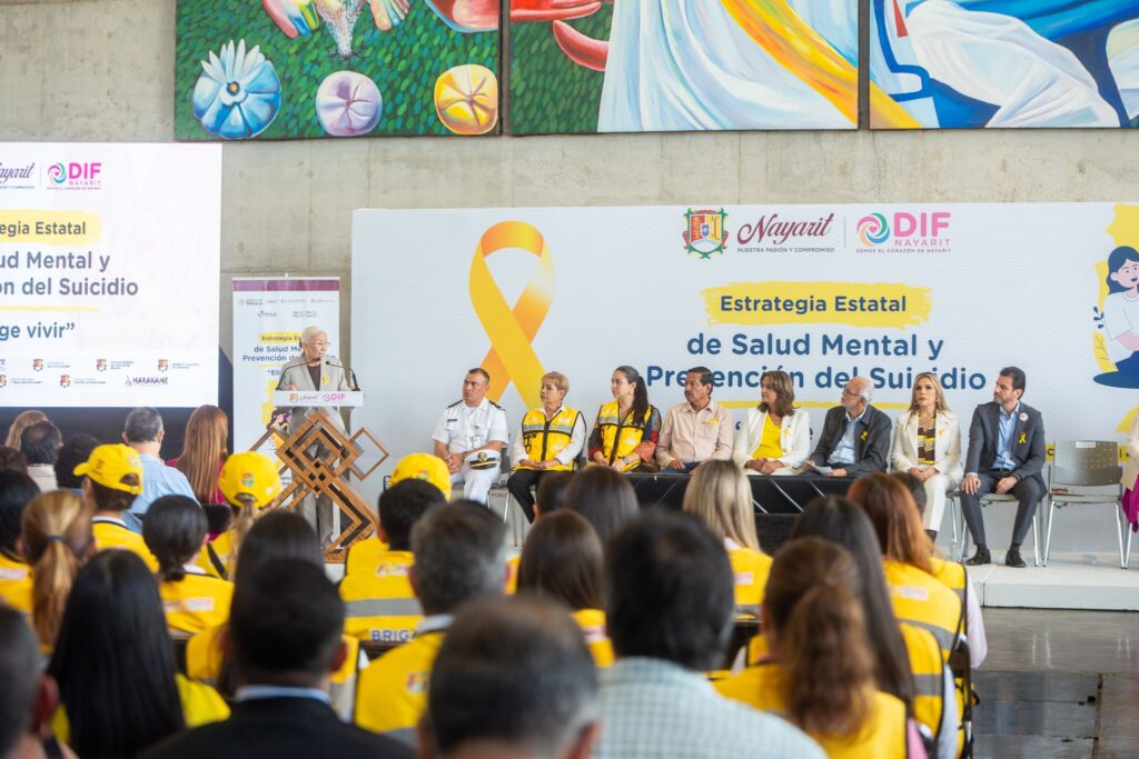 597846865_1180783707477902_8165579249163191828_n-1024x683 Fortalecen Acciones para Prevenir el Suicidio en Nayarit