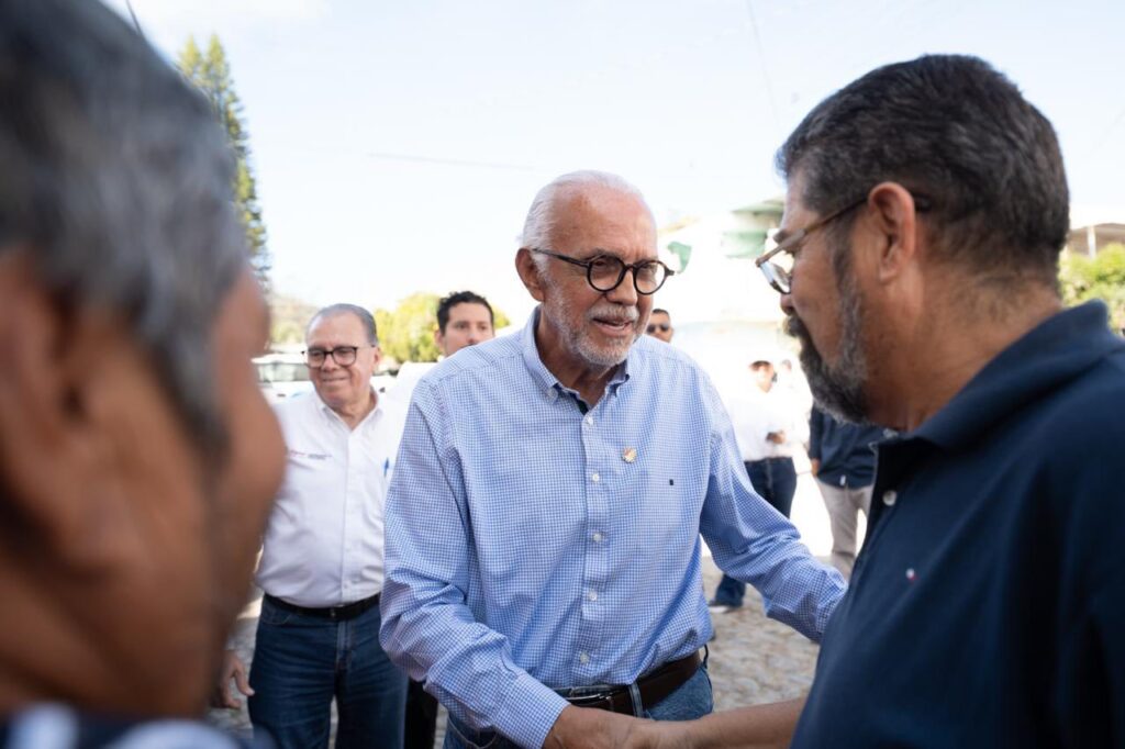 598369764_1259158199580685_9063416316718541516_n-1024x682 Supervisan Obras de Drenaje, Vialidades e Infraestructura Educativa en Tepic