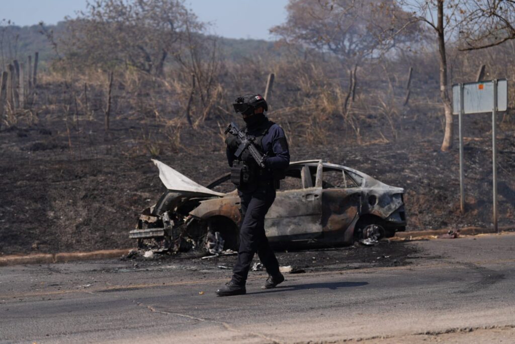 640083933_1315481197281718_7808496827971680421_n-1024x684 Reconocen Trabajo y Entrega de las Fuerzas Armadas, Policía Estatal y Bomberos del Estado