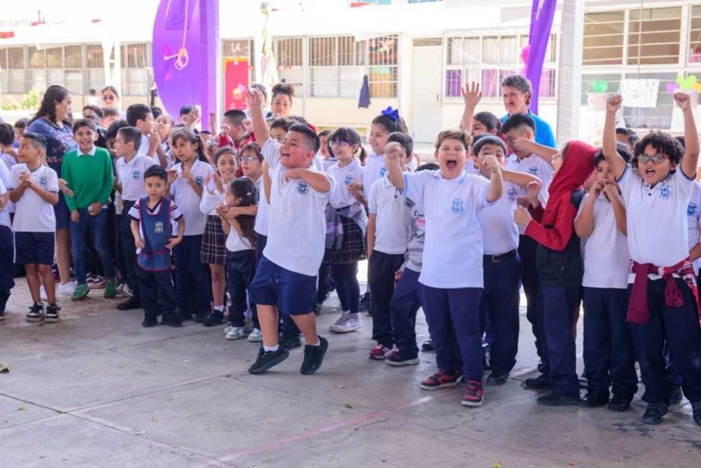 646858593_1323560023140502_8725231626619588562_n-1024x683 Fortalecen las Condiciones de Aprendizaje en el Estado de Nayarit