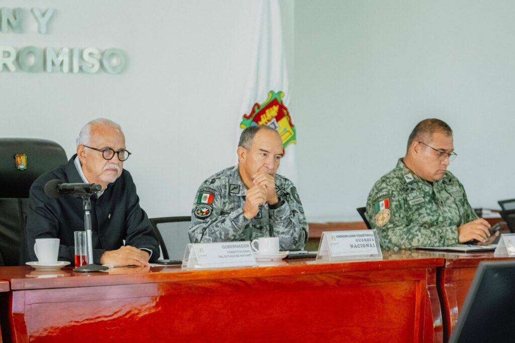652544870_1332735798889591_1541654439346236333_n-1024x683 Gobierno de Nayarit Refuerza Operativos de Seguridad en Todo el Estado