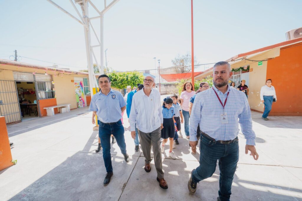 655797395_1336919921804512_2598833186908771802_n-1024x683 Supervisa el Gobernador Navarro Quintero Obras en Primaria de Tepic