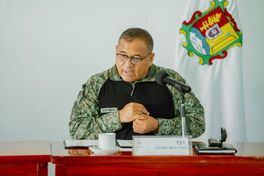 663048986_1349432677219903_7317976460330797972_n-1024x683 Refuerzan Acciones de Seguridad en Nayarit