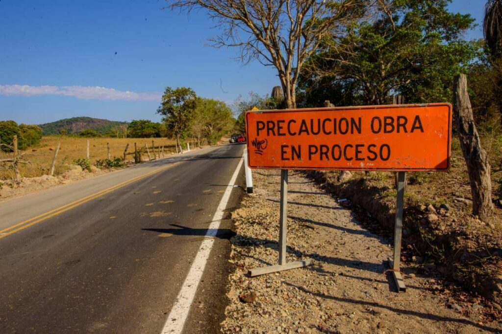 671542769_1354244916738679_988926894381961212_n-1024x683 Gobierno de Nayarit Fortalece la Conectividad y el Desarrollo en Compostela