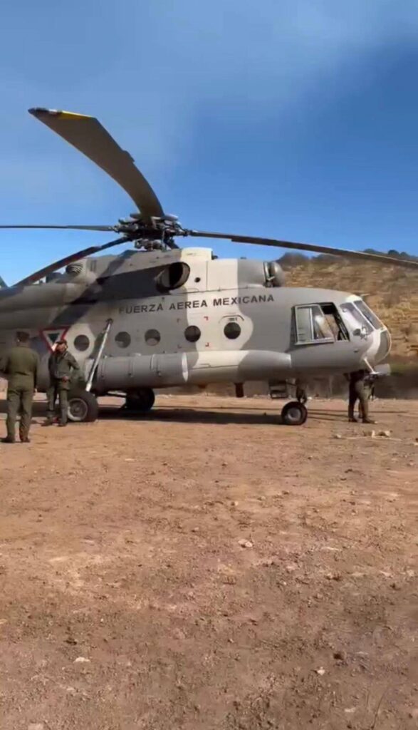 688212563_1371646091665228_6339089801249427696_n-587x1024 Refuerzar Combate de Incendio en La Yesca con Aeronave de la Fuerza Aérea Mexicana