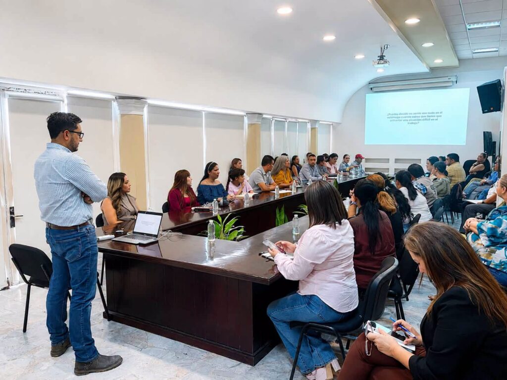 778103108_1545392963488808_5358747366713401599_n-1024x768 Gobierno del Estado Impulsa Bienestar Laboral en la SGG